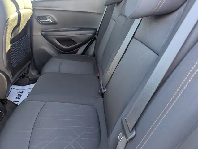 2019 Chevrolet Trax LT AWD WITH APPLE CARPLAY! - Photo 10