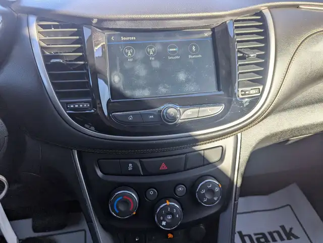 2019 Chevrolet Trax LT AWD WITH APPLE CARPLAY! - Photo 14