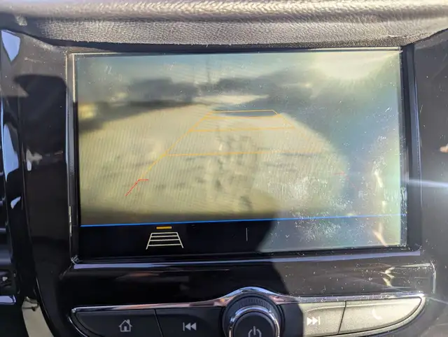 2019 Chevrolet Trax LT AWD WITH APPLE CARPLAY! - Photo 15