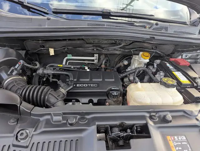 2019 Chevrolet Trax LT AWD WITH APPLE CARPLAY! - Photo 17