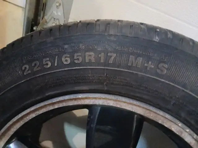 17' summer tires on ford rims - Photo 2