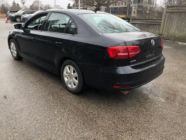 2015 Volkswagen Jetta Sedan only 93000km safety included - Photo 8