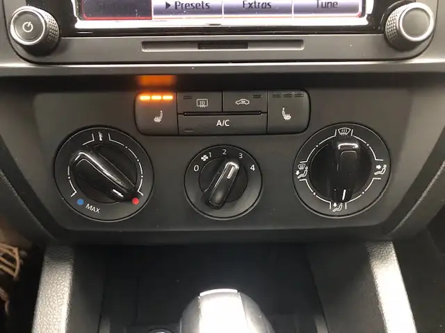 2015 Volkswagen Jetta Sedan only 93000km safety included - Photo 13