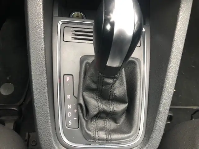 2015 Volkswagen Jetta Sedan only 93000km safety included - Photo 14