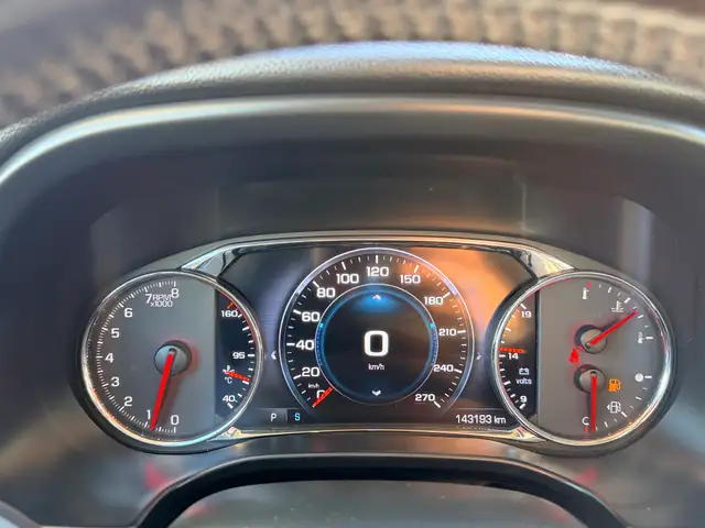2017 GMC Acadia Denali 6 Passenger - Photo 25