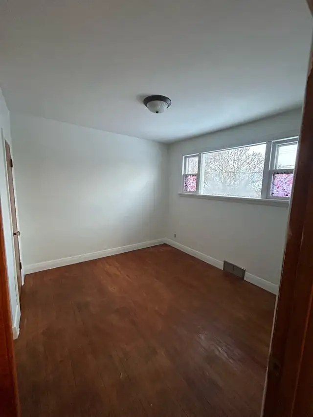 Elmwood home for rent - Photo 9