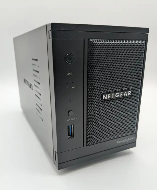 NETGEAR ReadyNAS Pro 2-bay (2x1TB HD)