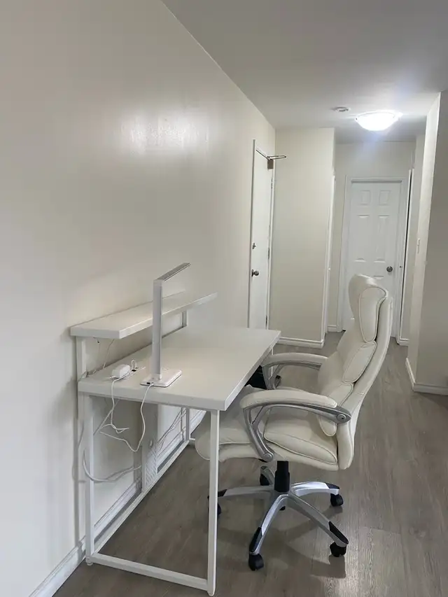 Summer Sublet: Furnished 1-Bedroom Apartment - Photo 6