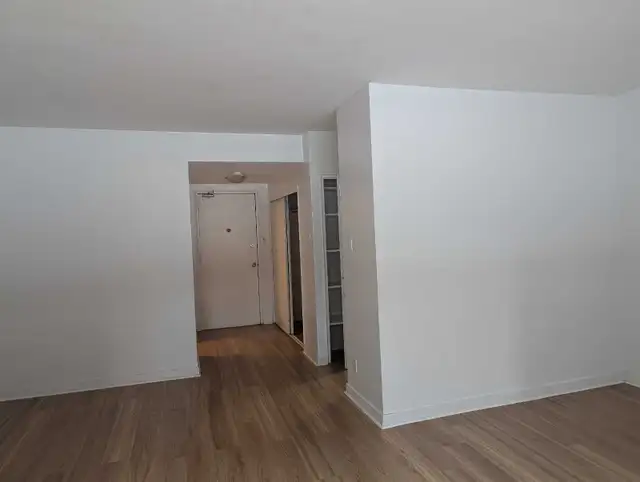 Large Studio, Great Building, Close To All - Photo 6