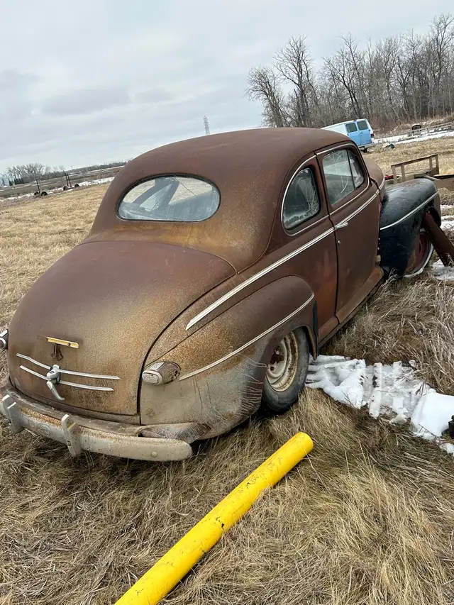 1946 Ford - Photo 3