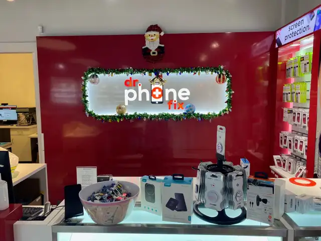 Unlocked iPhone 14 - 128GB - $599 with 1-year Warranty - Photo 6