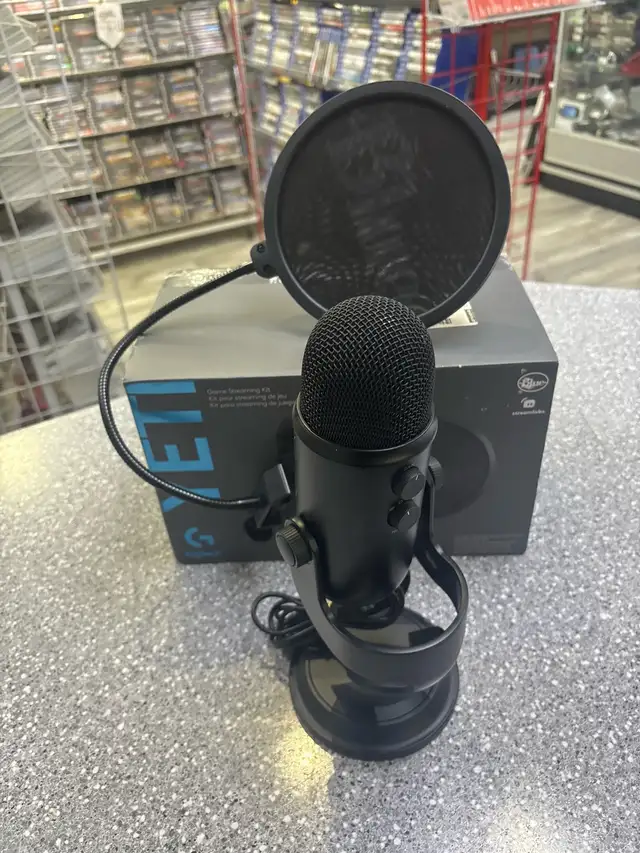 Logitech Yeti Game Streaming Kit In Box - Photo 2