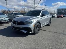 2023 Volkswagen Tiguan Comfortline R-Line | Black Edition | Toit
