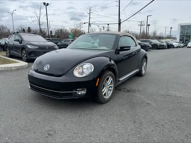 2014 Volkswagen Beetle Convertible Highline | Intérieur beige |