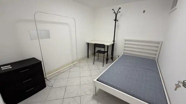 Room available in downtown Toronto - Photo 6