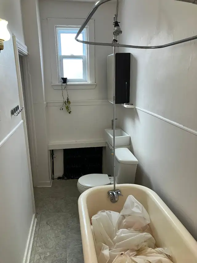 1 Bedroom Sandy Hill Apartment for Rent (508 Besserer St) - Photo 3