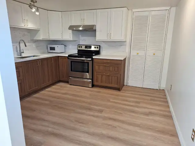 Entire Basement for Rent from April 1 or March 2026, Scarborough - Photo 7