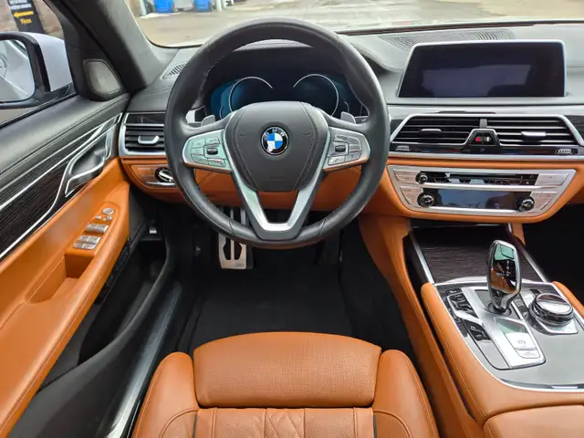 2016 BMW 7 Series 750i xDrive / M Package     / FULL LOAD Cuir N - Photo 21