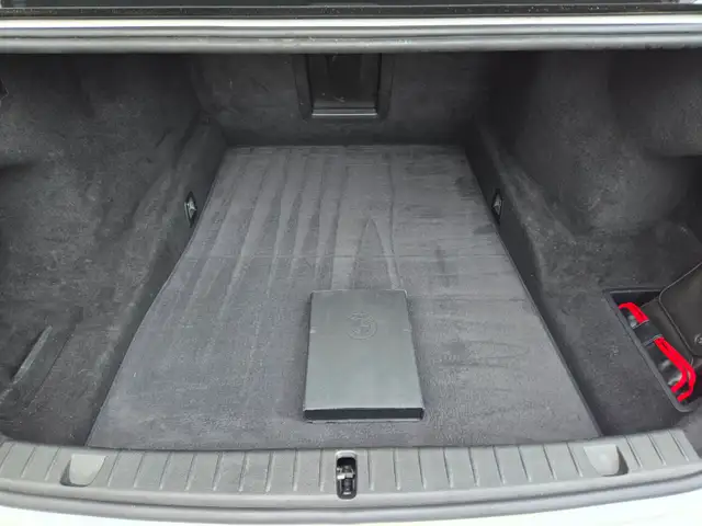 2016 BMW 7 Series 750i xDrive / M Package     / FULL LOAD Cuir N - Photo 30