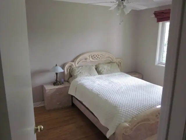 Bungalow Upper Floor for Rent:$2,500 - Photo 9