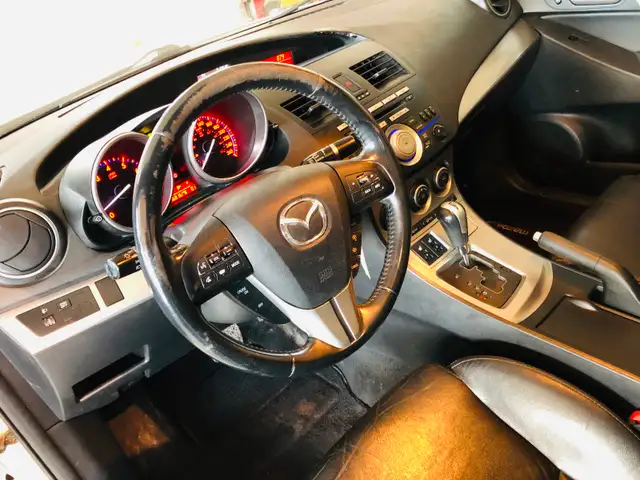 2010 MAZDA 3 GT 2.5/ JAMAIS ACCIDENTÉ/ TOIT/ XÉNON/SIÈGE CHAUFF/ - Photo 8
