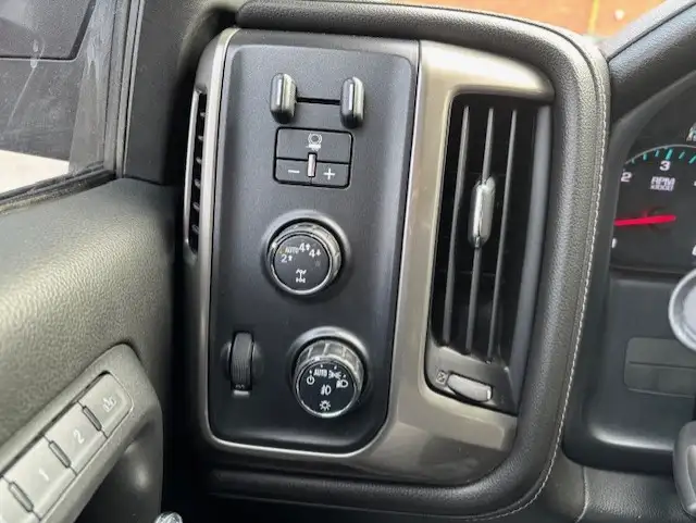 2017 Chevrolet Silverado 1500 4WD HIGH COUNTRY-LEATHER-NAVI-SU - Photo 23