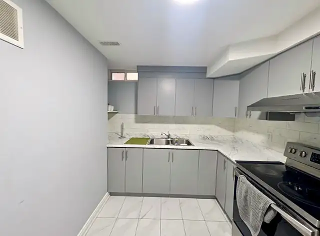 2 Bedroom 1 - Photo 7