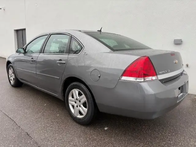 2007 Chevrolet Impala LS V6 ONLY 75,000KM-SENIOR DRIVEN-CERTIF - Photo 3