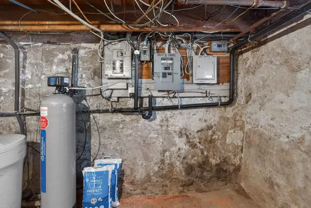 Income Property for Sale –Legal 4-Plex |Parking | Mixed-Use Zone - Photo 5