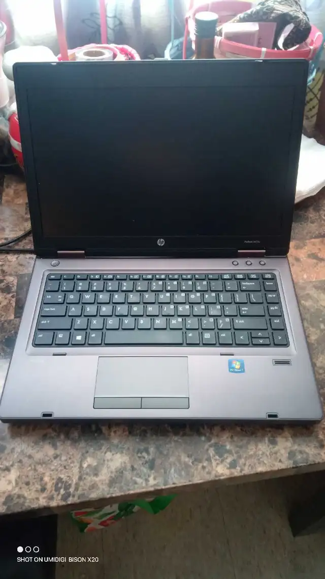 HP LAPTOP FOR QUICK SALE $100 CASH