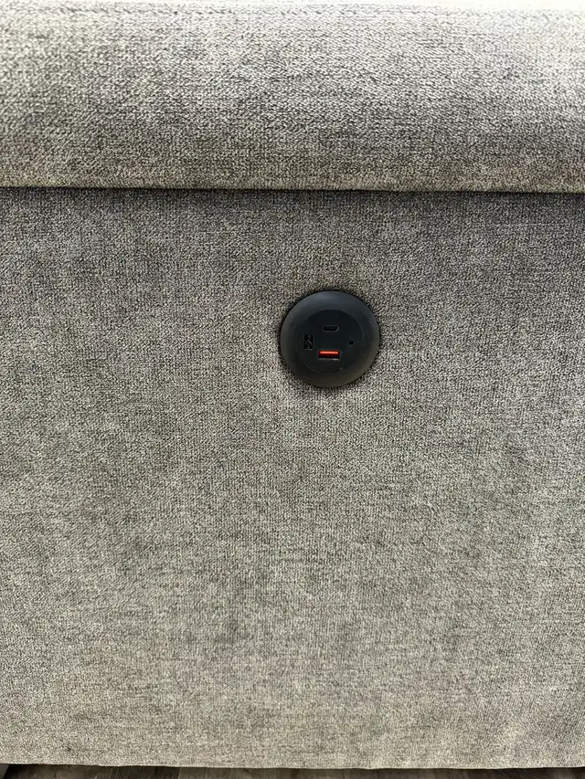 New Stylish Grey Sectional Sofa Pull Out Bed Clearance - Photo 3