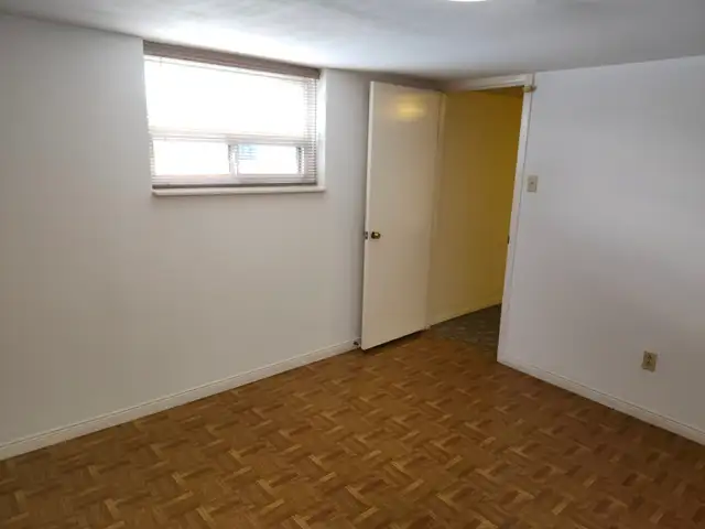 DUFFERIN/LAWRENCE TORONTO  1 BEDROOM BASEMENT APARTMENT FOR RENT - Photo 11