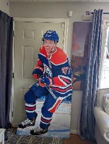 Connor McDavid txt (368) 885 5858 - Photo 4