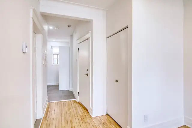 spacious 1 bedroom apartment, NDG, May 1st - ID 2490 - Photo 6