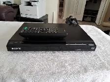 Sony DVP-SR510H DVD Player