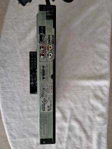 Sony DVP-SR510H DVD Player - Photo 3