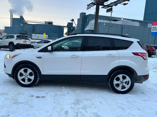 2014 Ford Escape 4WD 4dr SE - Photo 4