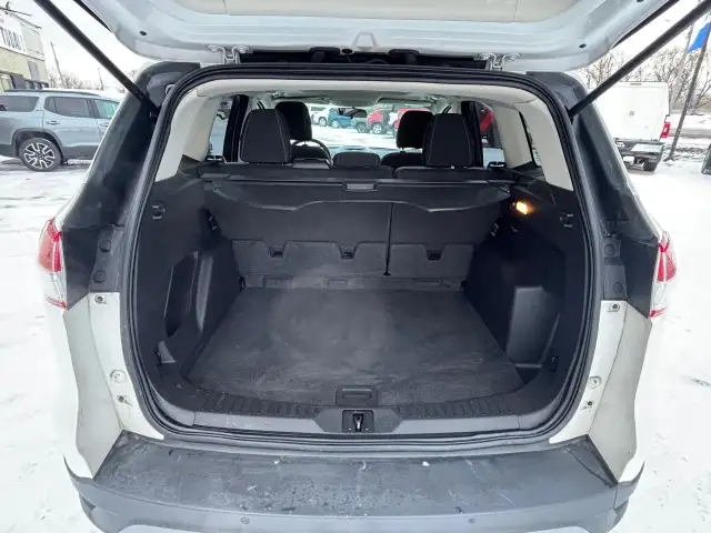 2014 Ford Escape 4WD 4dr SE - Photo 13