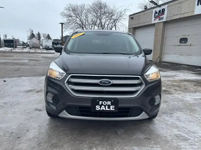 2017 Ford Escape - Photo 4