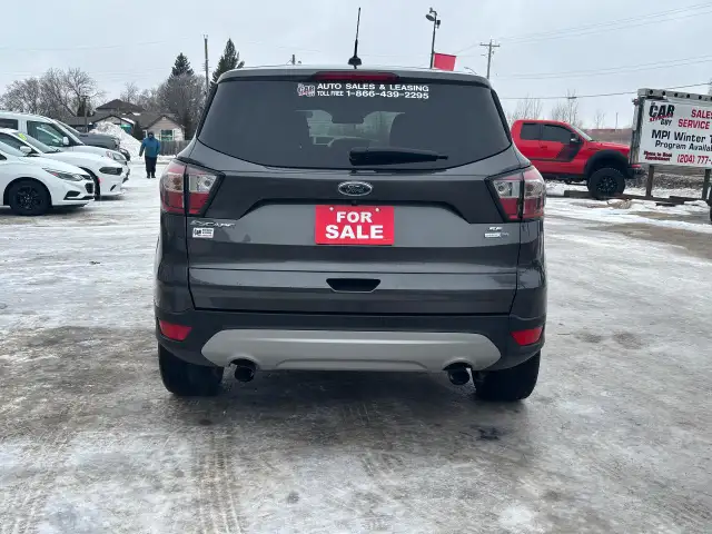 2017 Ford Escape - Photo 5