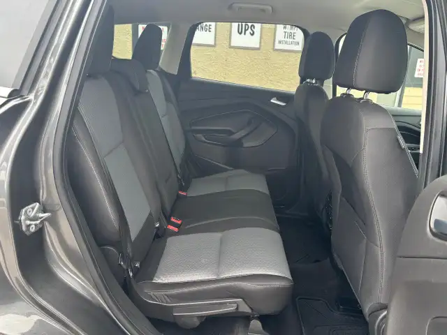 2017 Ford Escape - Photo 9