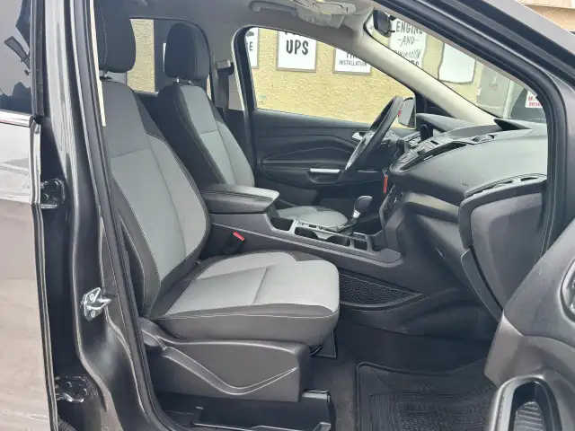 2017 Ford Escape - Photo 10