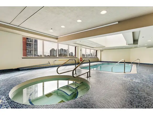 PRIVATE FURNISHED ROOMS – DOWNTOWN VANCOUVER - Photo 10