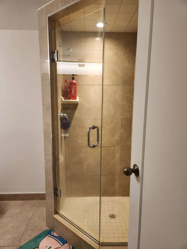 LEASE TAKEOVER STARTING FROM MAY 2026 (looking for 2 people) - Photo 4