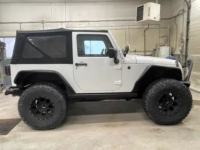 2012 Jeep Wrangler Sport  LOW 80,104km - Photo 3