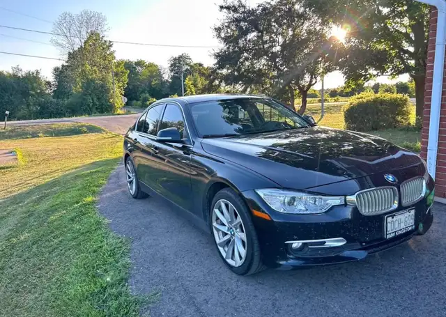 BMW 320i for sale (Hot Deal)