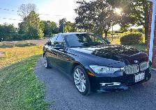 BMW 320i for sale (Hot Deal)