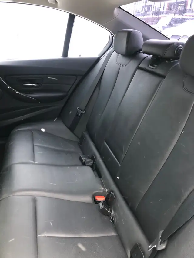 BMW 320i for sale (Hot Deal) - Photo 3
