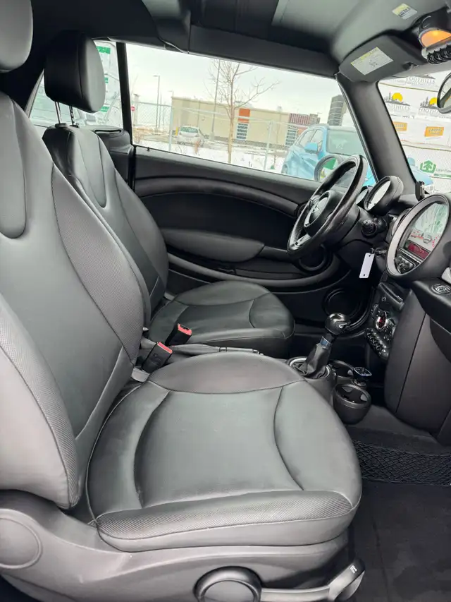 2011 MINI Cooper Convertible : No Reported Accidents, One Owner, - Photo 10