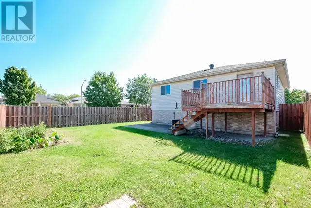 Upper Level House For Rent In South Windsor - Photo 9